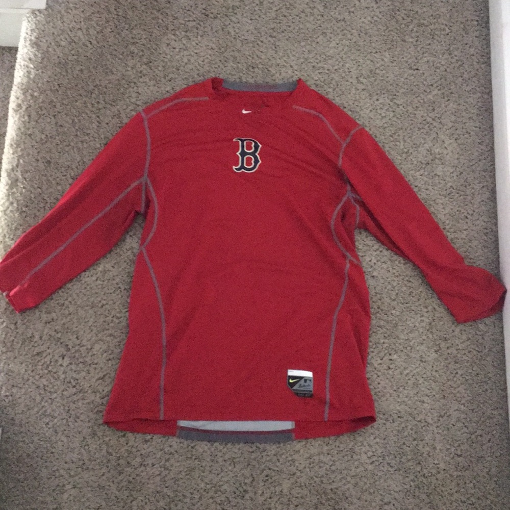 Men’s Nike 3/4 MLB Dri-Fit Red Sox Shirt